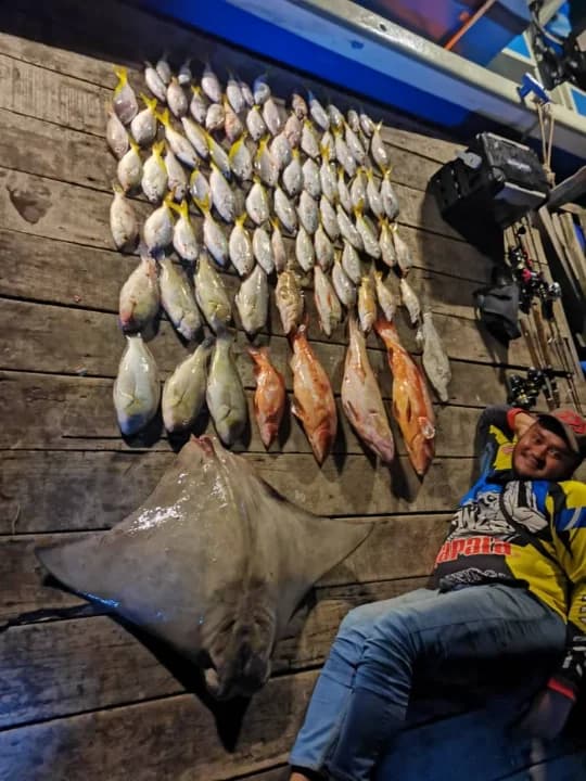 Fishon Alwaysstrikee - Image 3