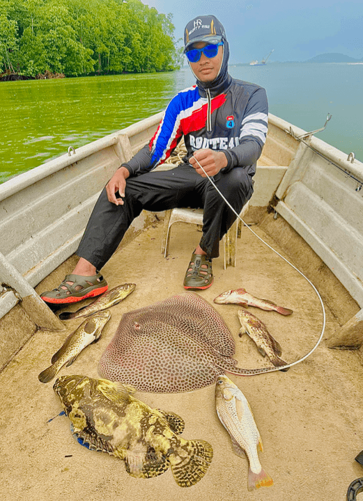 Sisekhunter Boat Charter - Image 3