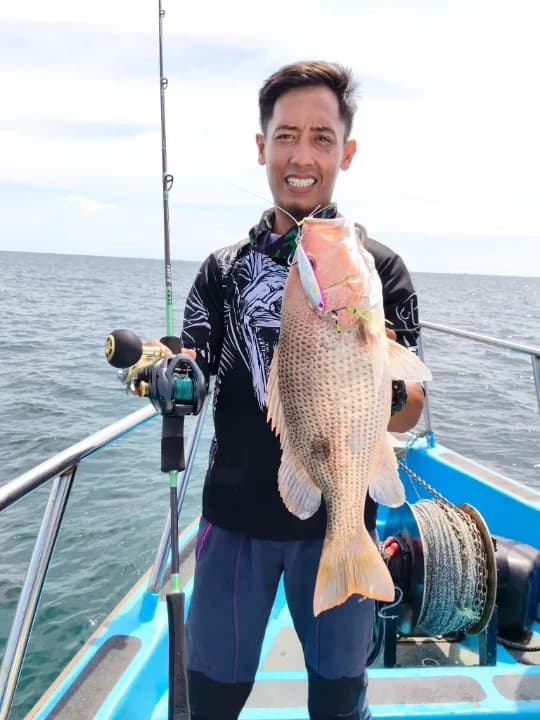 Camar Tg Fishing Charter - Image 3