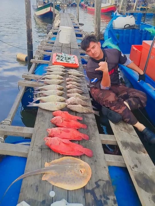 Nazzoceanic Boat Charter - Image 2